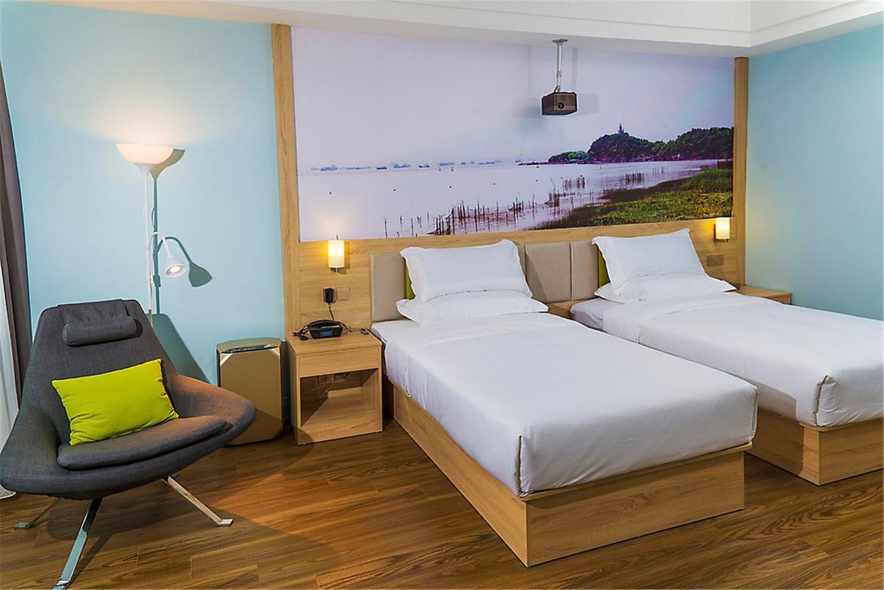 ไอบิส สไตล์ หนานถงดีเวลลอปเมนต์ ซือเหมาพลาซา Hotel หนานทง ภายนอก รูปภาพ
